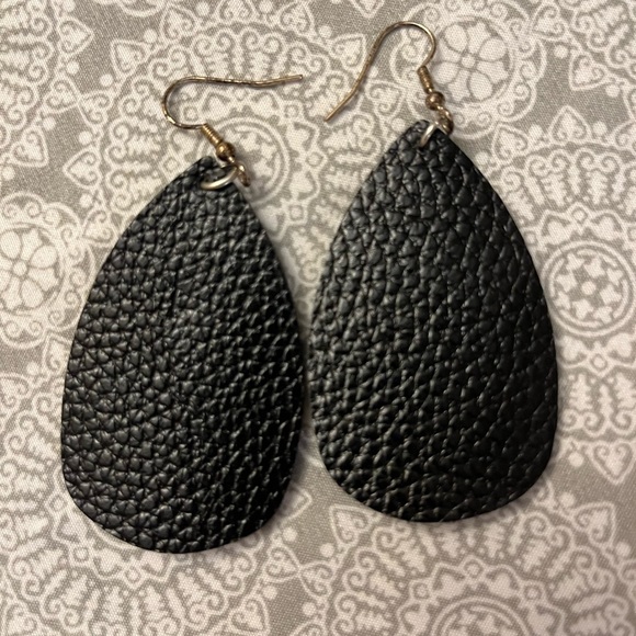 Handmade Faux Earrings - Picture 1 of 1
